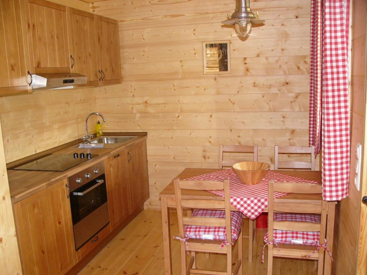 Horse Lake Ranch Neuendorf  Екстериор снимка
