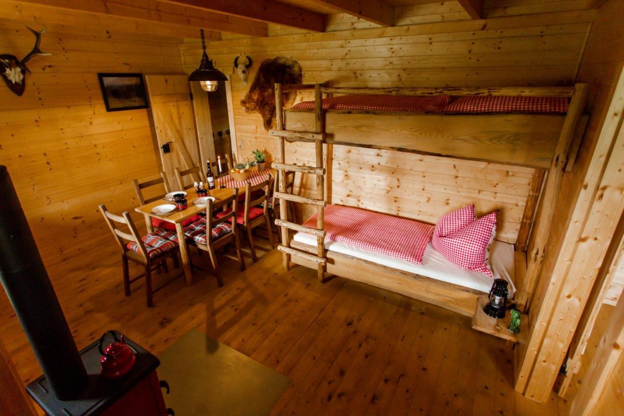Horse Lake Ranch Neuendorf  Екстериор снимка