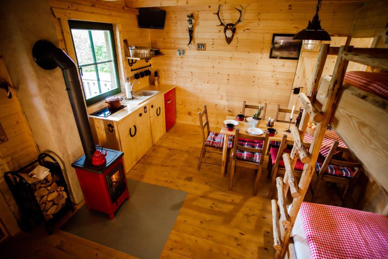 Horse Lake Ranch Neuendorf  Екстериор снимка