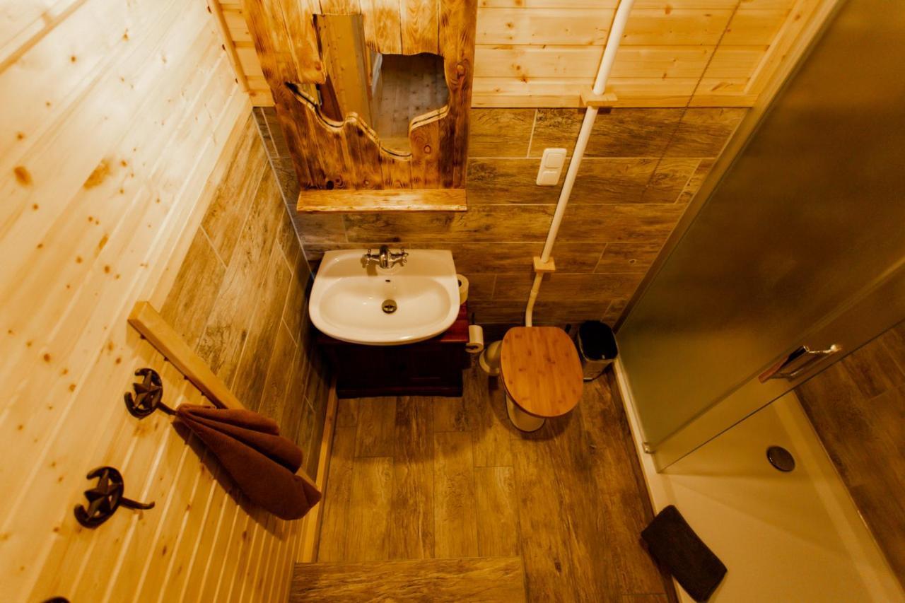 Horse Lake Ranch Neuendorf  Екстериор снимка
